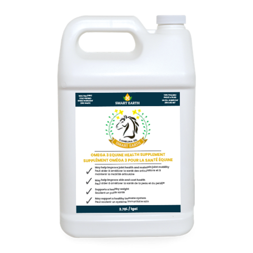 The 3.78 L jug of Smart Earth Camelina Oil for Equine included in the bundle